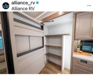 closet.JPEG closet.JPEG